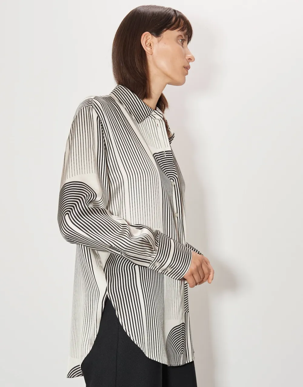 blouse_met_print_zardamoni_4.webp someday Blouse Met Print Zardamoni^ Blouses