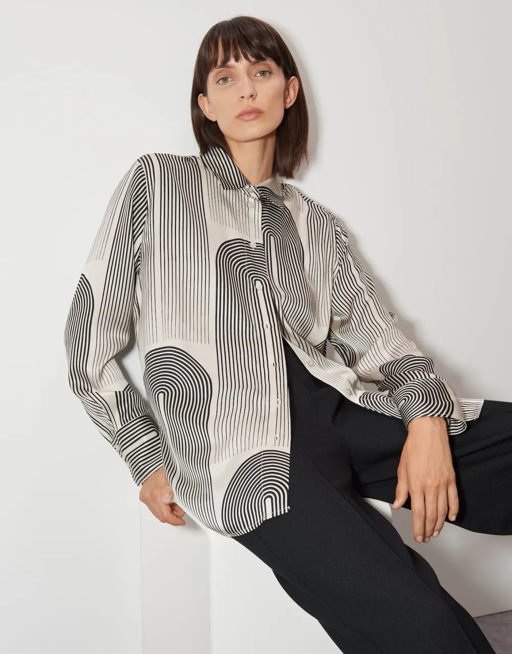 blouse_met_print_zardamoni_7.webp someday Blouse Met Print Zardamoni^ Blouses
