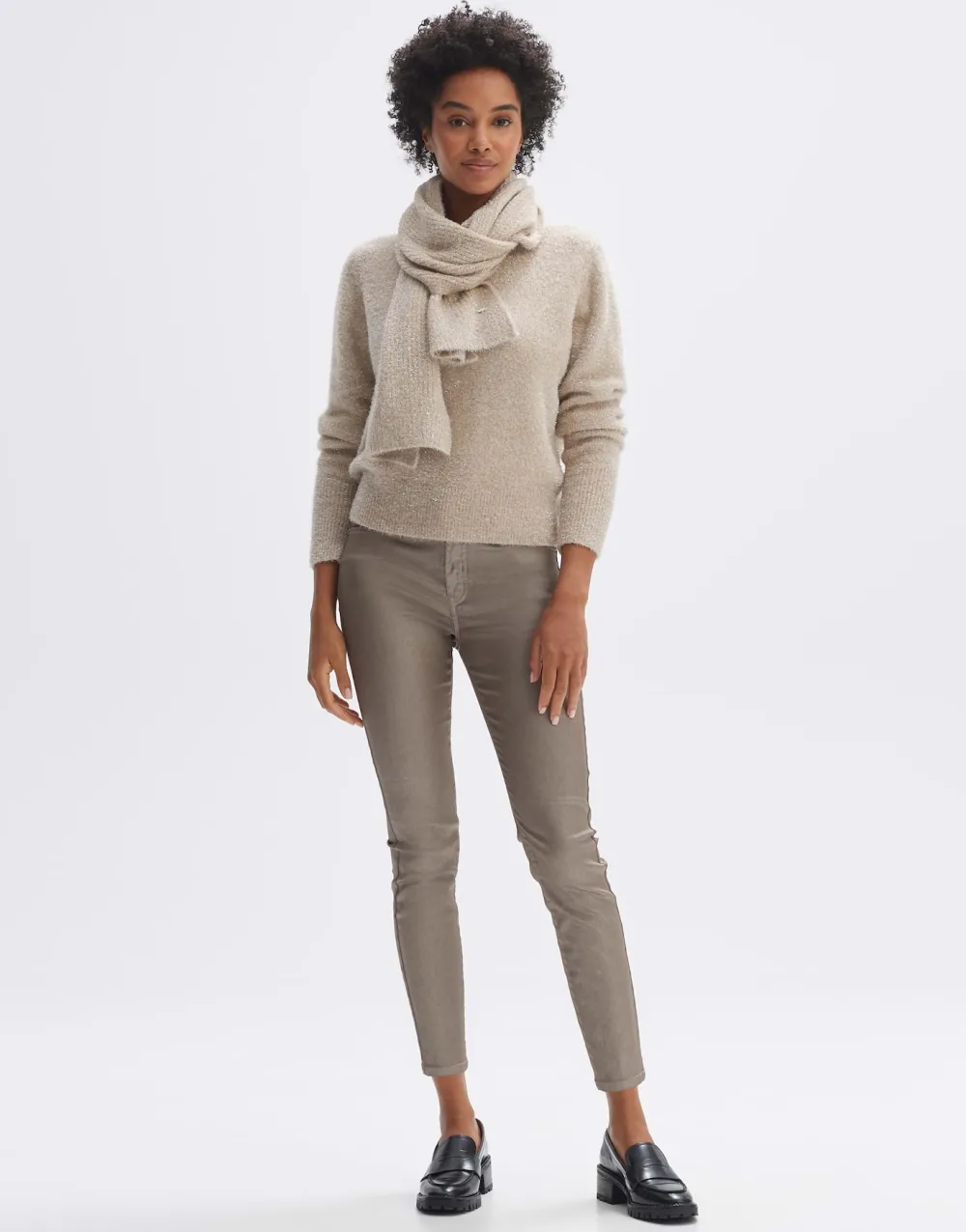 gebreide_sjaal_aglezi_scarf_0-1.webp OPUS Fashion Gebreide Sjaal Aglezi Scarf^ Accessoires