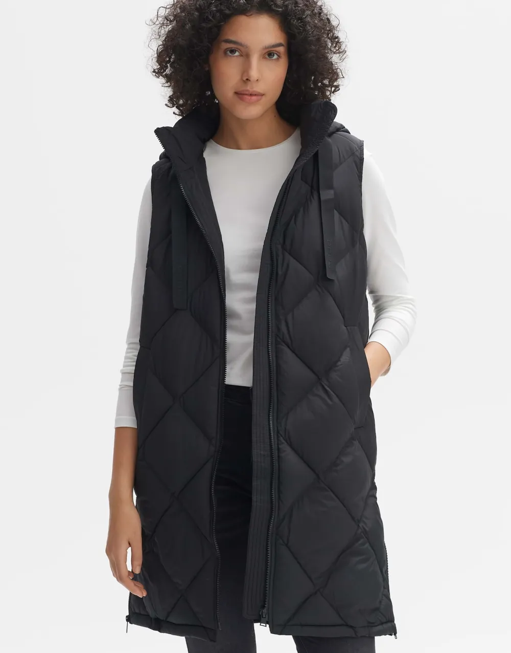 gewatteerde_bodywarmer_wafi_1.webp OPUS Fashion Gewatteerde Bodywarmer Wafi^ Blazer & Vesten