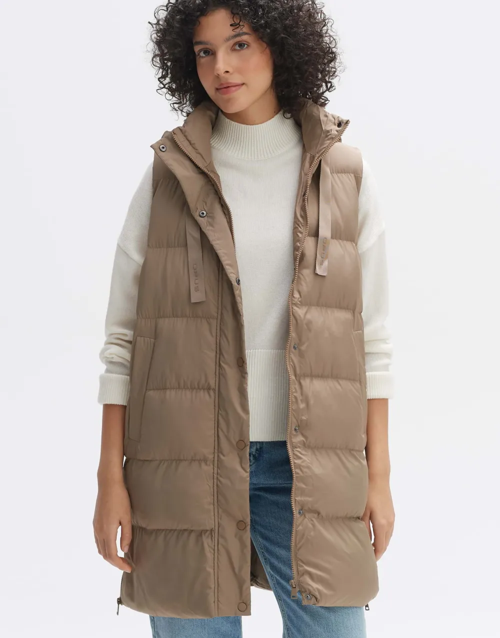 gewatteerde_bodywarmer_wafina_1-2.webp OPUS Fashion Gewatteerde Bodywarmer Wafina^ Blazer & Vesten