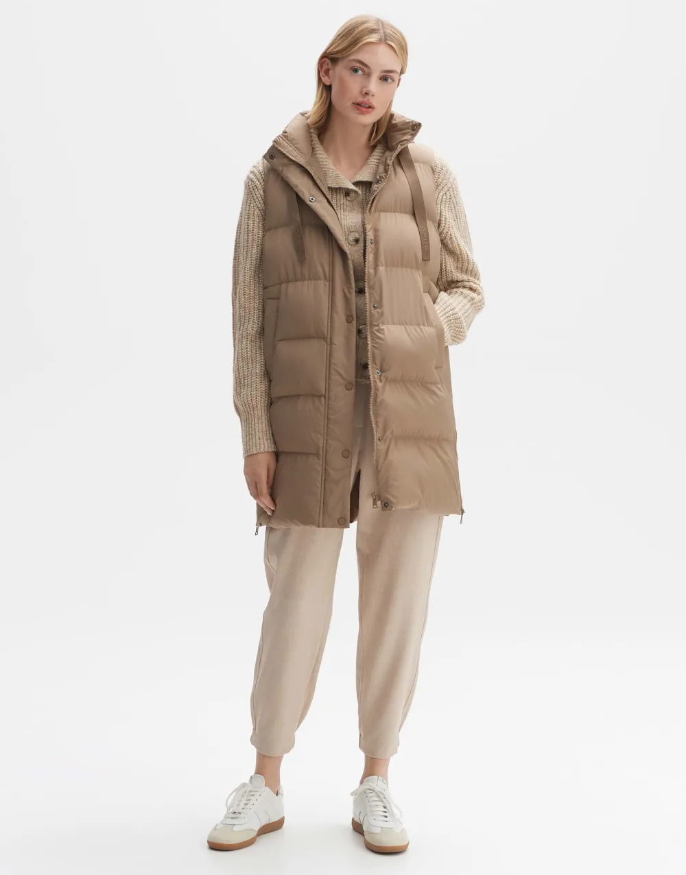 gewatteerde_bodywarmer_wafina_6-2.webp OPUS Fashion Gewatteerde Bodywarmer Wafina^ Blazer & Vesten