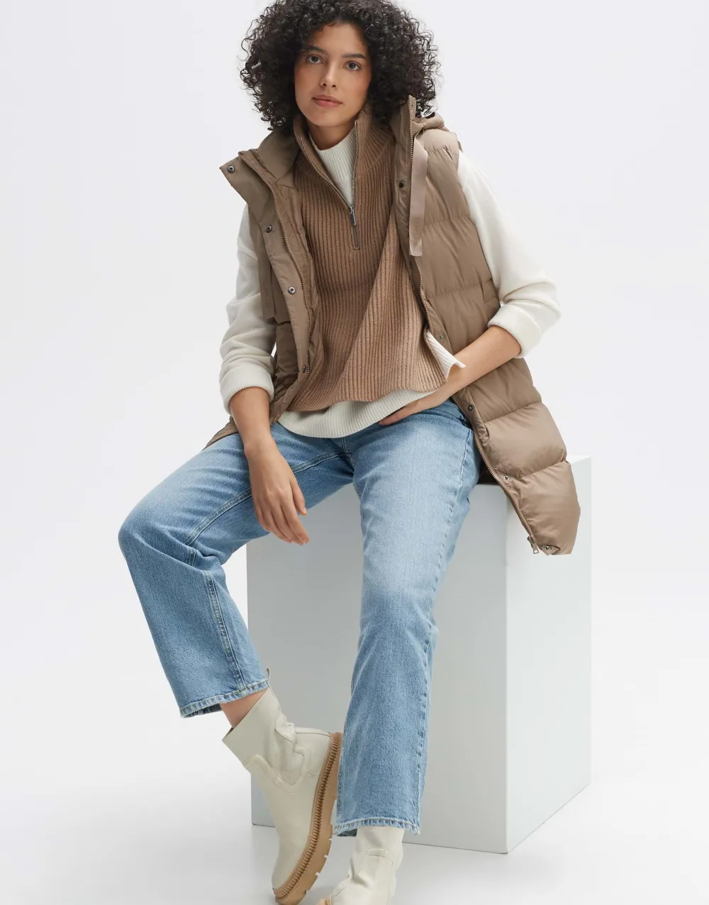 gewatteerde_bodywarmer_wafina_7-1.webp OPUS Fashion Gewatteerde Bodywarmer Wafina^ Blazer & Vesten