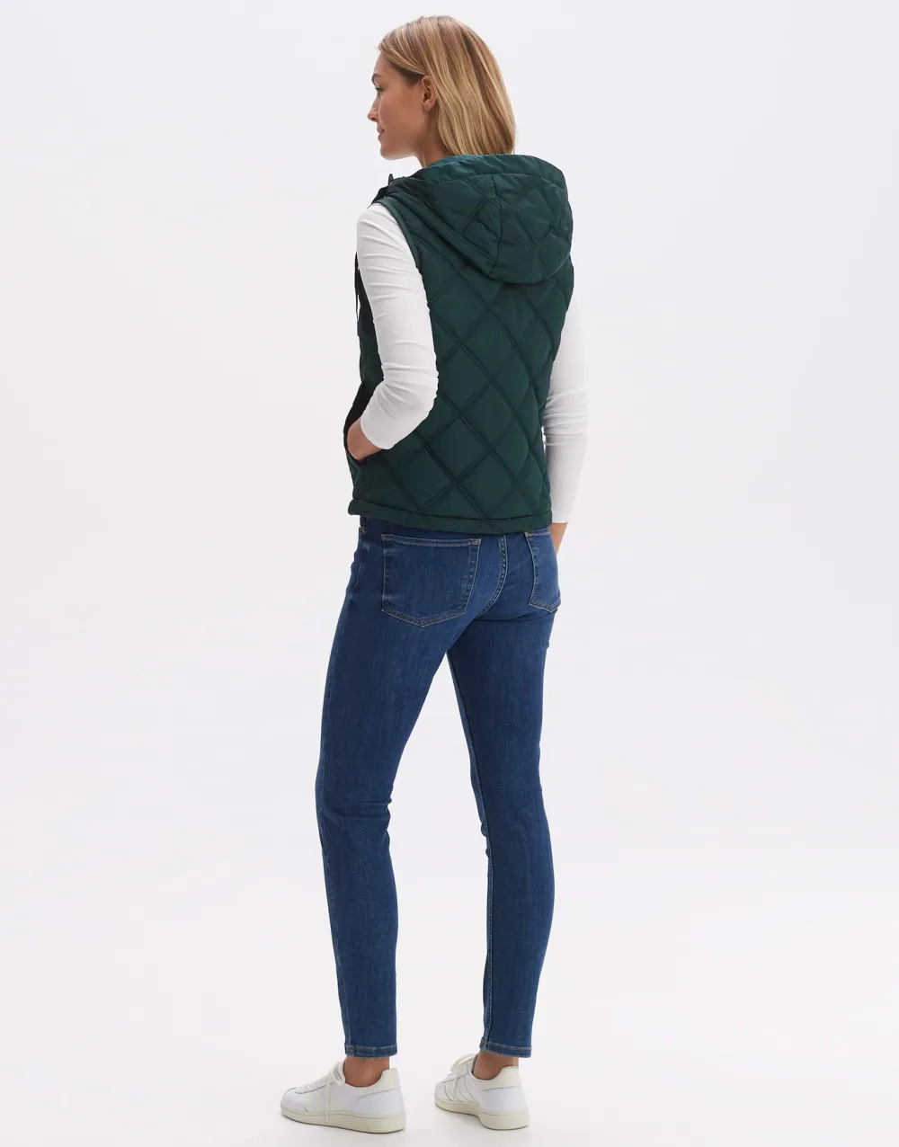 gewatteerde_bodywarmer_wemo_3.webp OPUS Fashion Gewatteerde Bodywarmer Wemo^ Blazer & Vesten