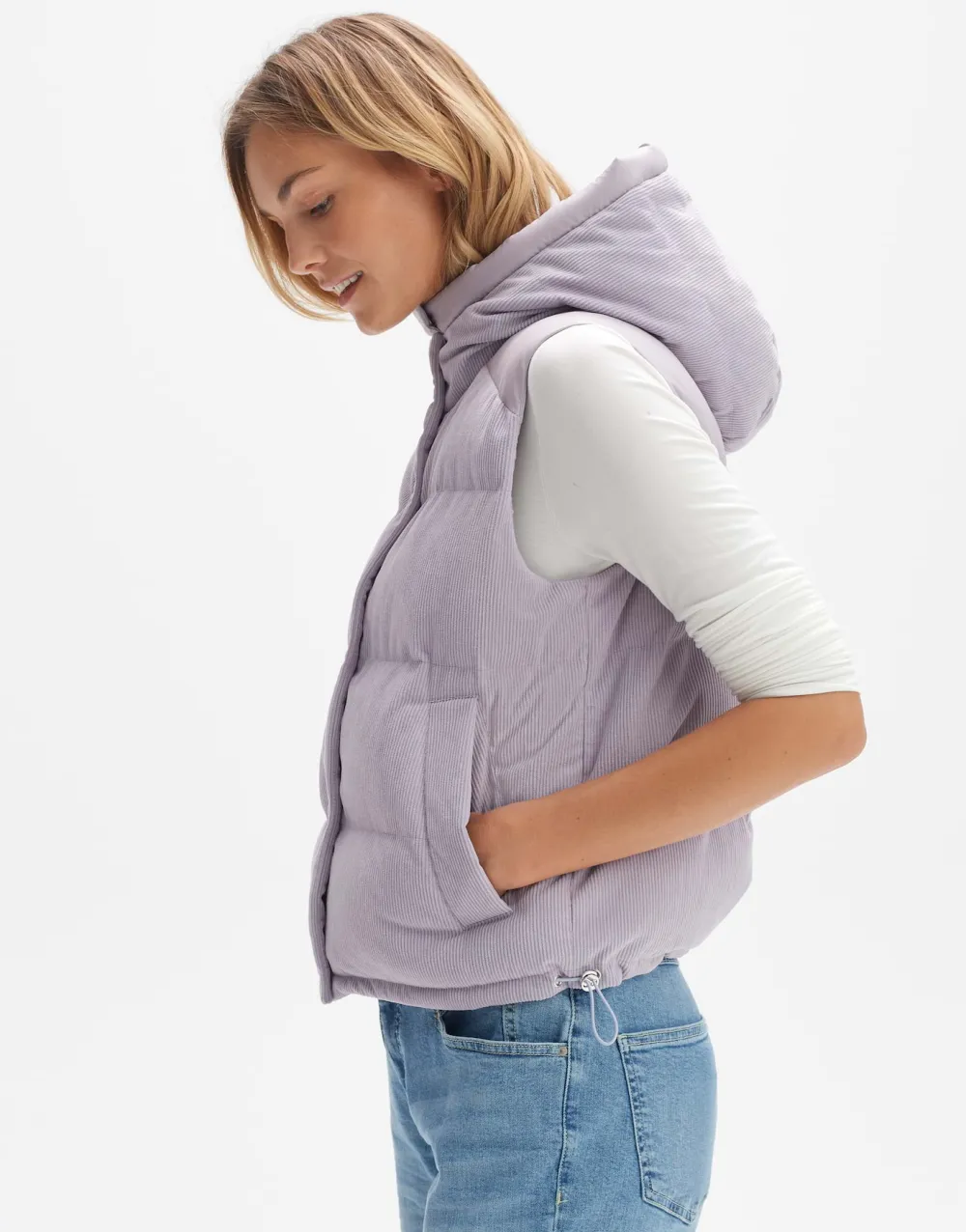 gewatteerde_bodywarmer_wolma_4-1.webp OPUS Fashion Gewatteerde Bodywarmer Wolma^ Blazer & Vesten