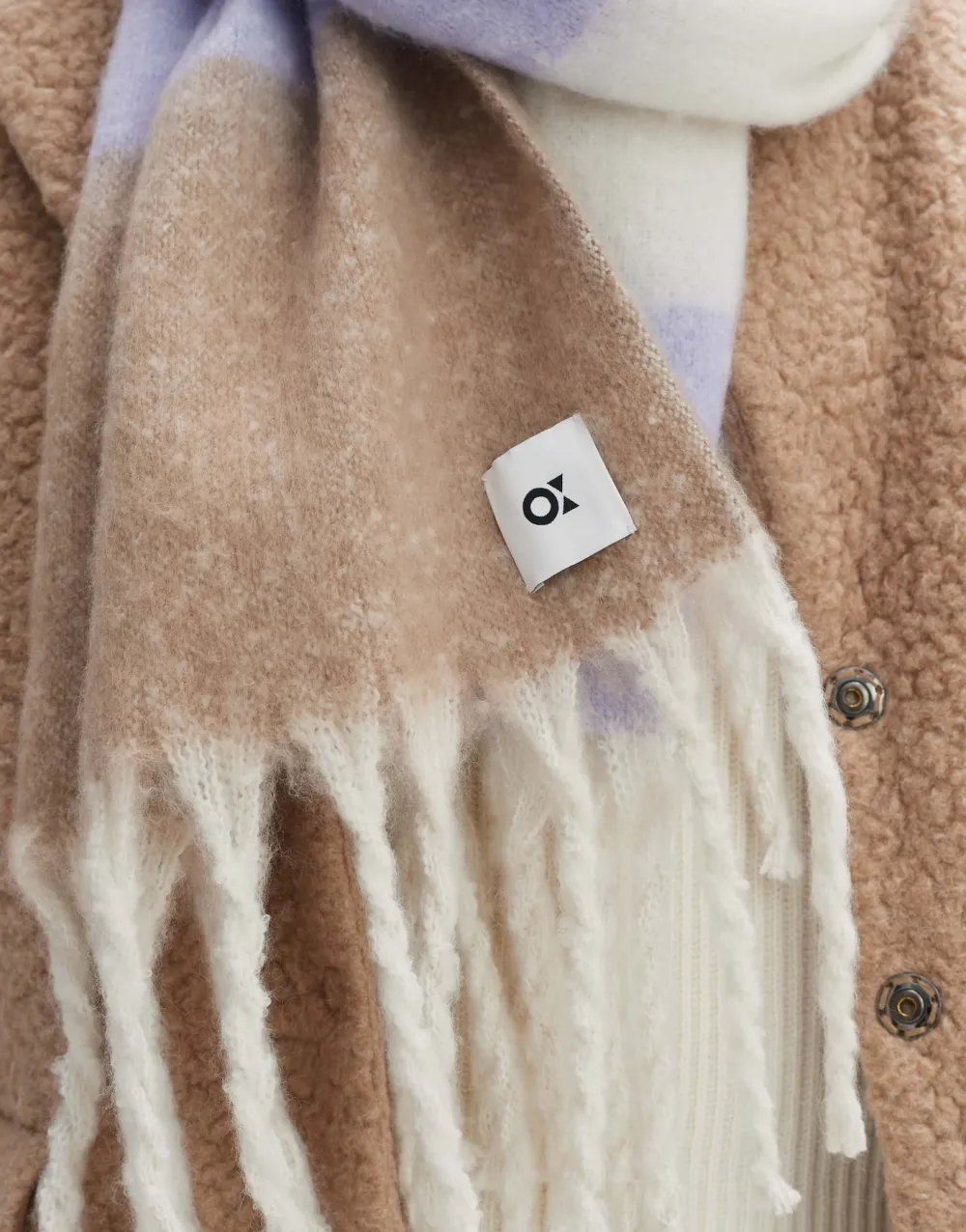 oversized_sjaal_asketa_scarf_2.webp OPUS Fashion Oversized Sjaal Asketa Scarf^ Accessoires